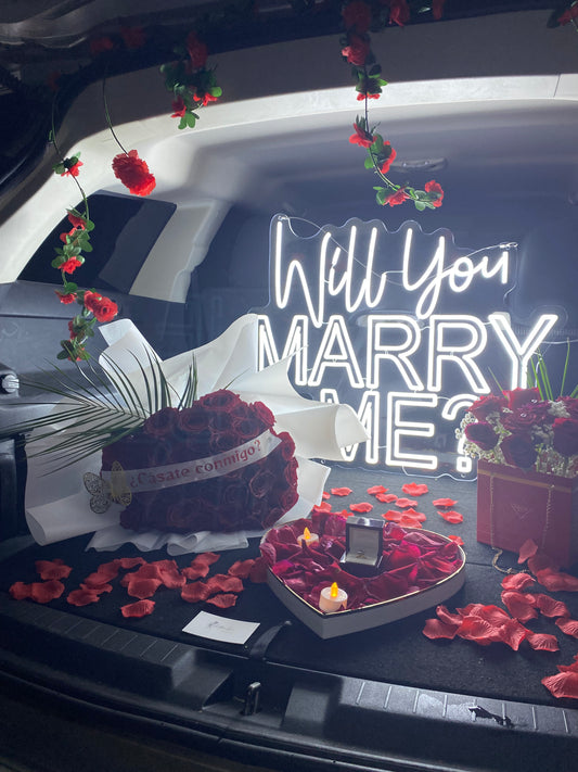 💍 Proposal Package – “Will You Marry Me?” Sign+Flowers