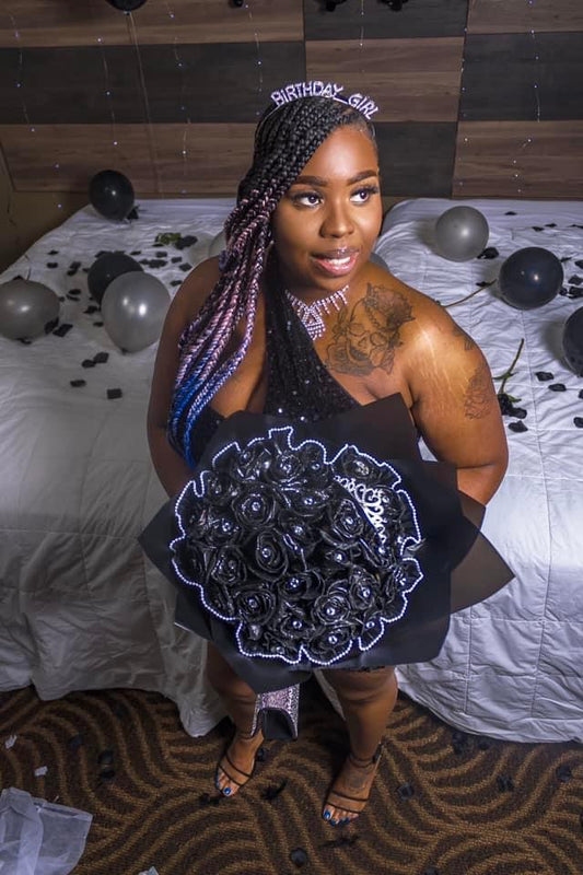 Black Glitter Rose Bouquet