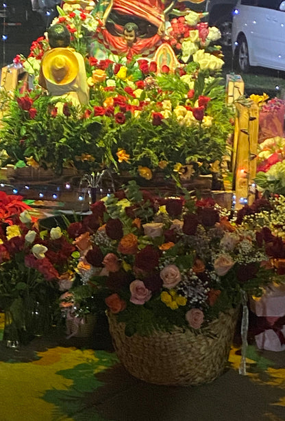 Luxury FRESH Rose Basket (100 Roses)